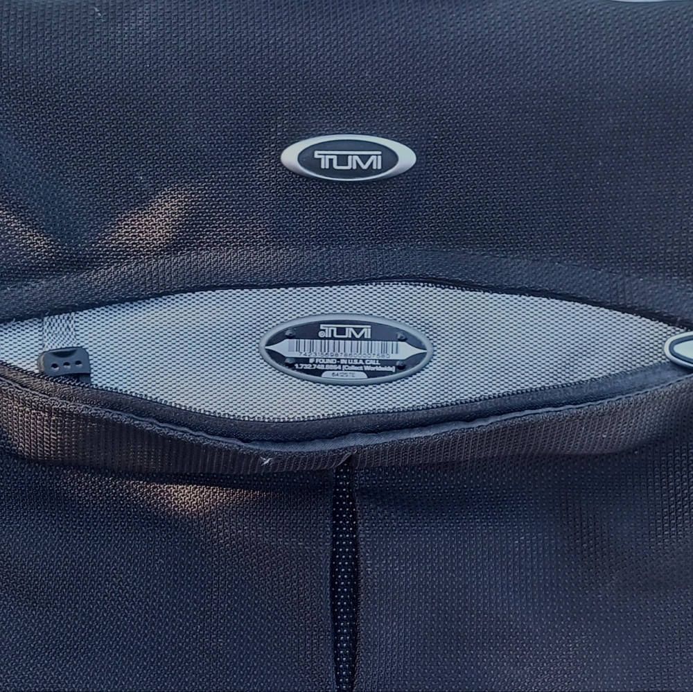 TUMI LAPTOP BAG - Picture 3 of 4
